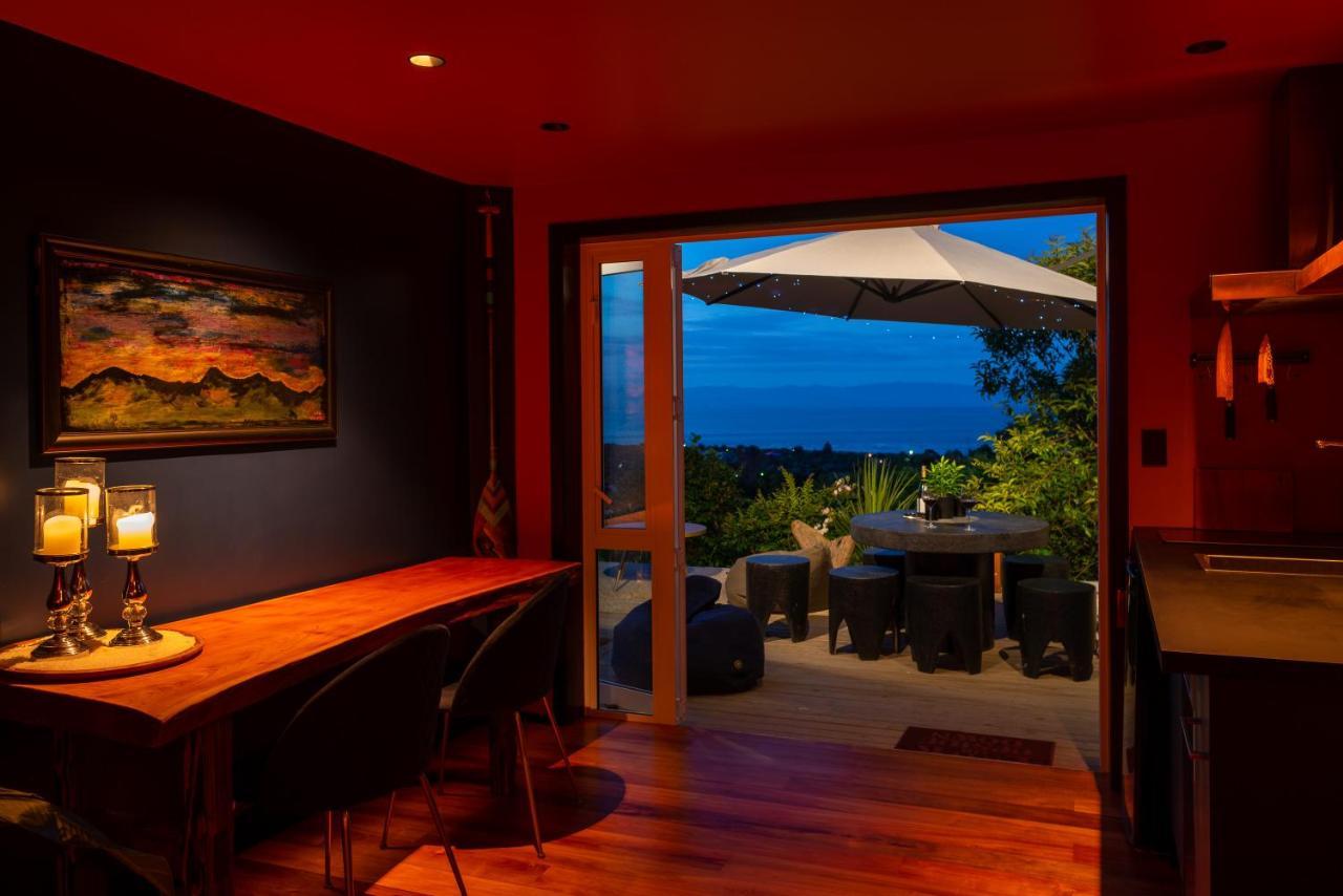 Tosswill Road - Bay Vista Apartment Nelson Bagian luar foto